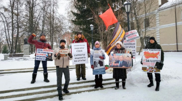 Томск. 13 января 2024. Пикет штаба НОД в поддержку В. Путина: за суверенитет и Отечество